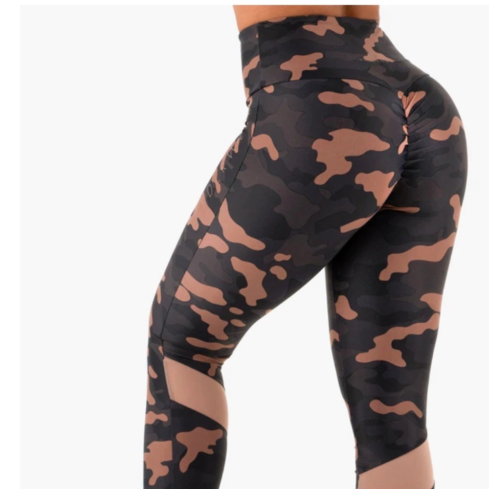 Ryderwear Scrunch Bum Camo 7/8 legging